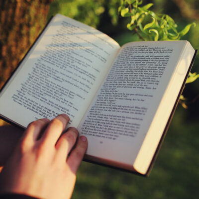 16 Enriching and Life-Changing Benefits of Reading Books